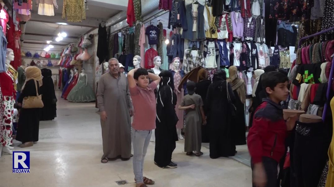 كاميرا روج آفا ترصد أجواء سوق عامودا بعد الأفطار